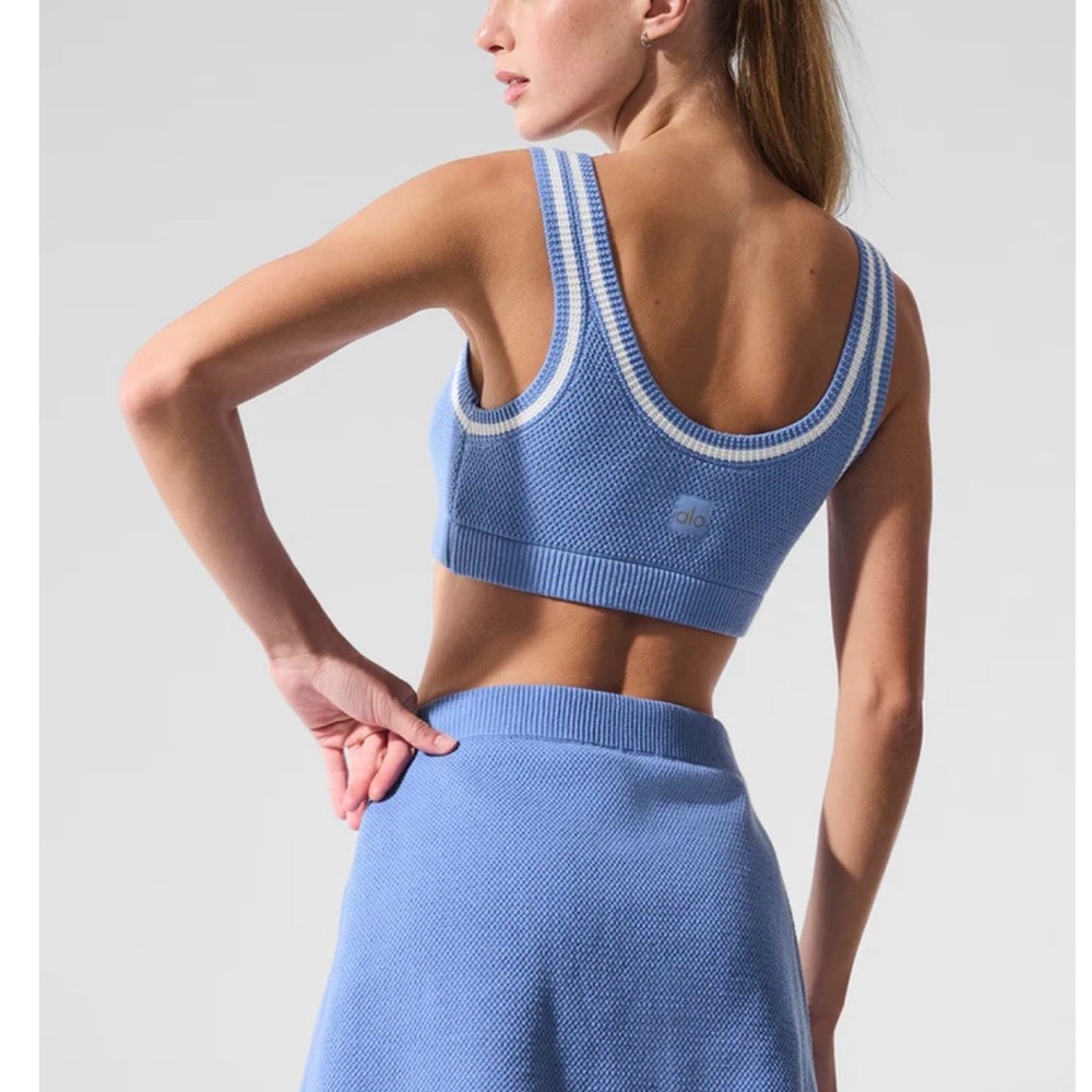 ALO Yoga Light Blue Knit Apparel - Picture 2 of 7